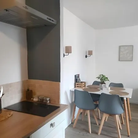 Maison De Bourg Cosy Et Pleine De Charme Daire